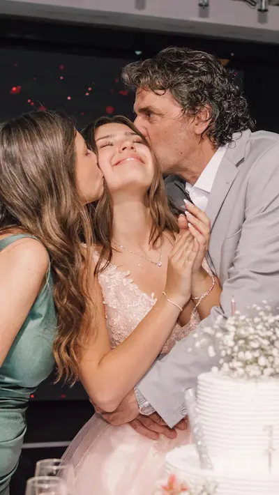 Catering gourmet en evento premium de Lounge Eventos